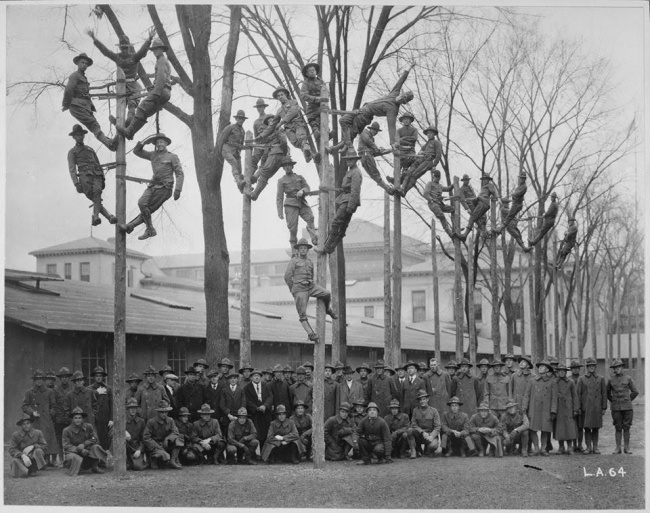 Групповое фото электриков, 1918.