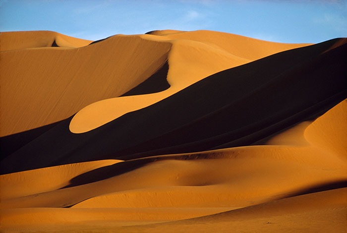 Ветер создает дюны в пустыне Сахара, 1973 год