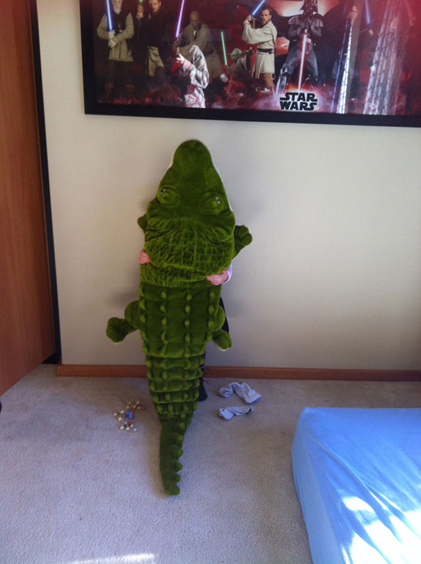 Я вовсе не ребенок, я просто крокодил