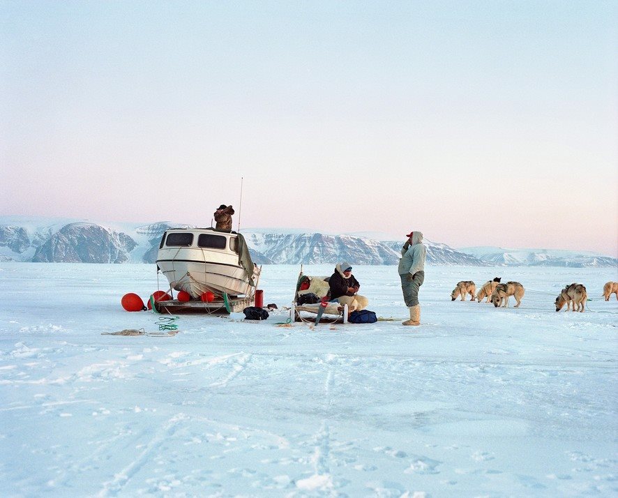 «Солнечная» Гренландия: если вам кажется, что в Украине сейчас холодно. ФОТО