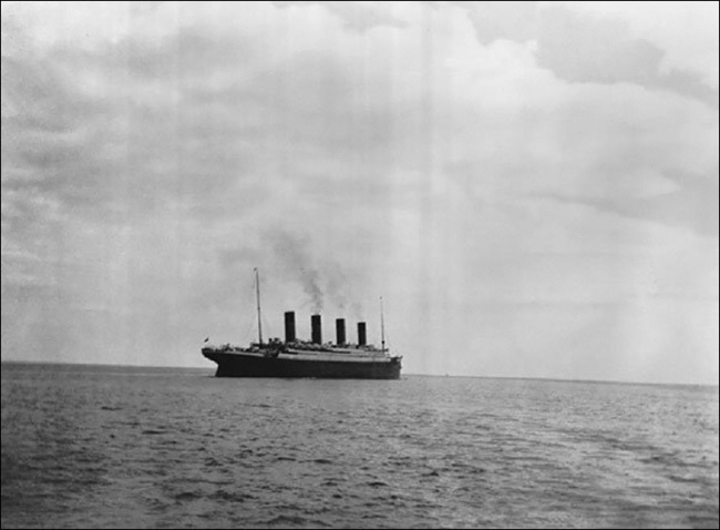 Последнее фото Титаника над водой, 1912.