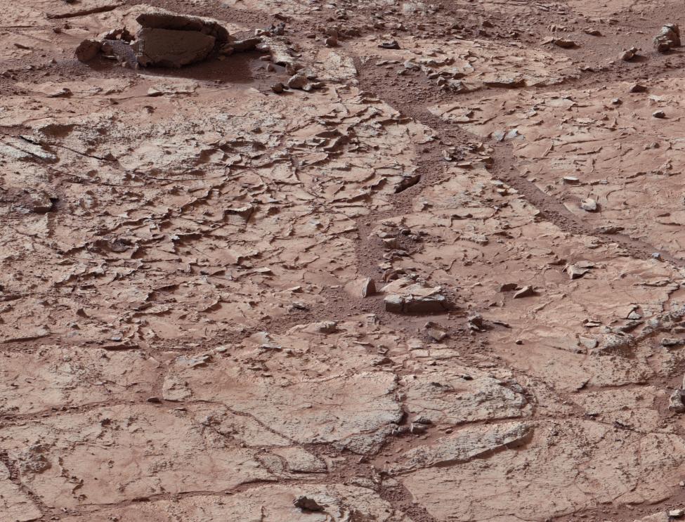 Поверхность Марса внутри кратера Гейл.