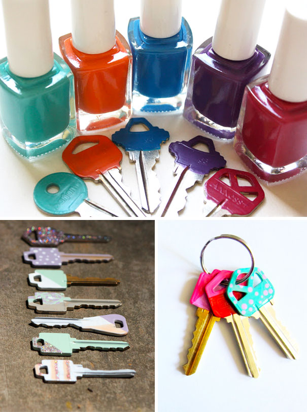 Если вы путаетесь в ключах - просто покрасьте их лаком в разные цвета