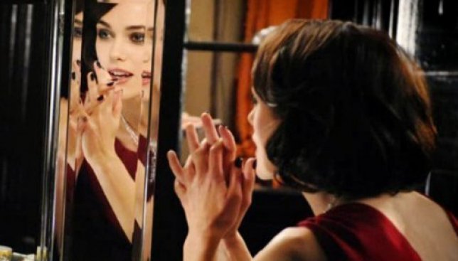 Чтобы вытащить жену из депрессии, муж написал на зеркале, почему он ее так сильно любит